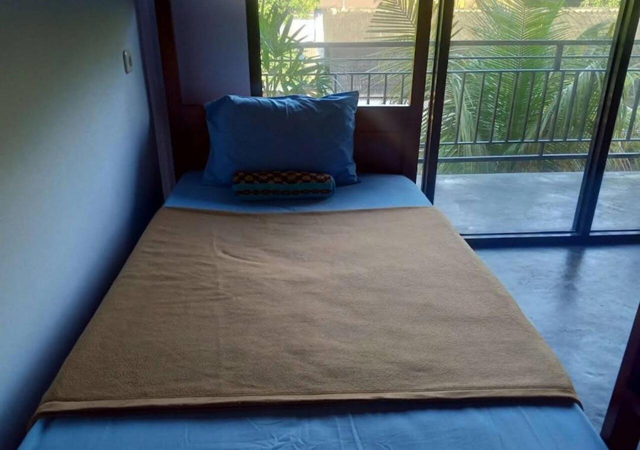 Merendeng Hostel Kuta Kuta  Extérieur photo