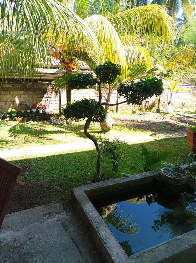 Merendeng Hostel Kuta Kuta  Extérieur photo