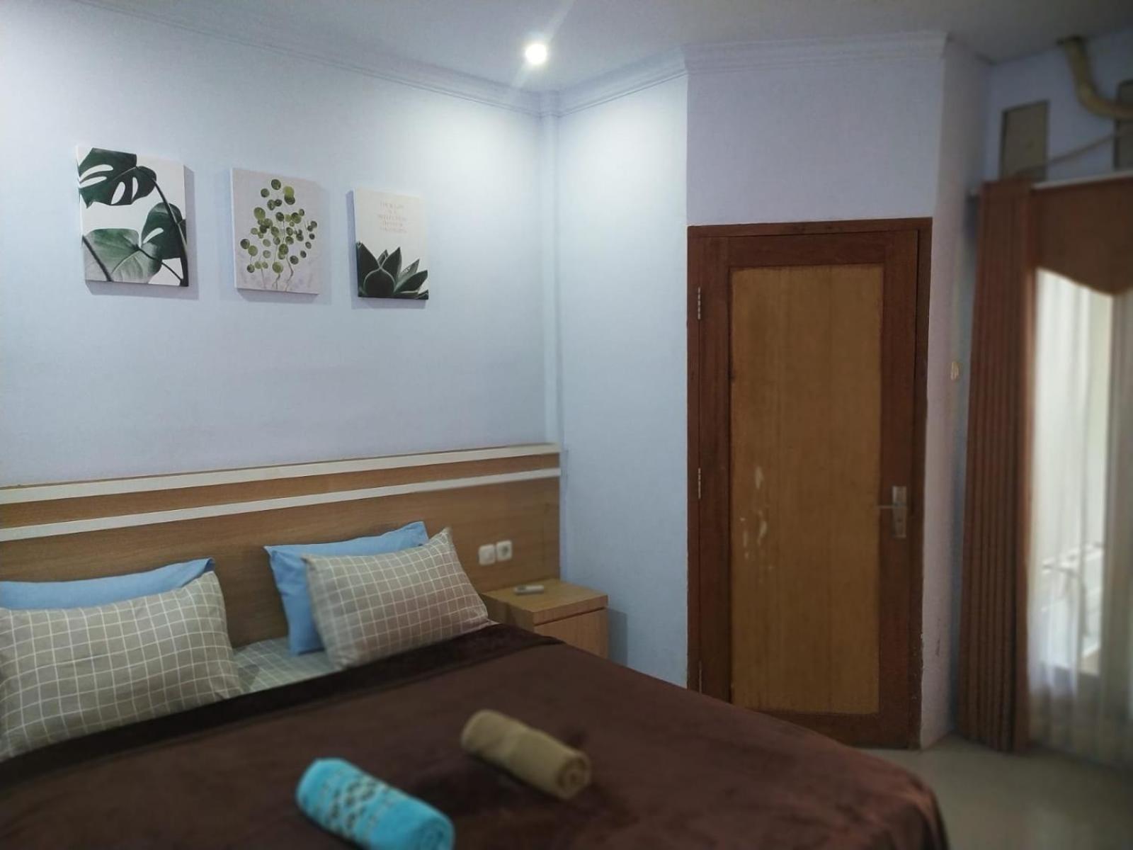 Merendeng Hostel Kuta Kuta  Extérieur photo
